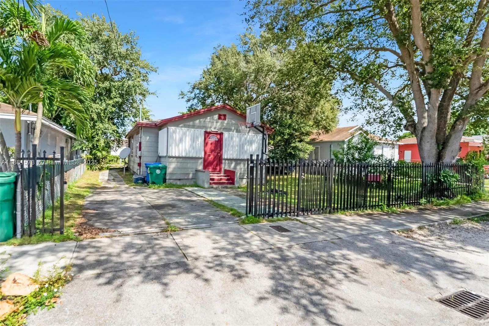 1369 NW 68th Ter