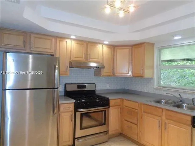 11511 NW 33rd St, #11511