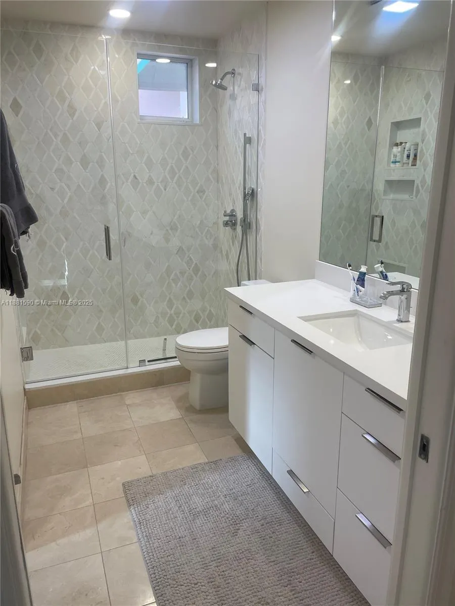 13645 Deering Bay Dr, #123