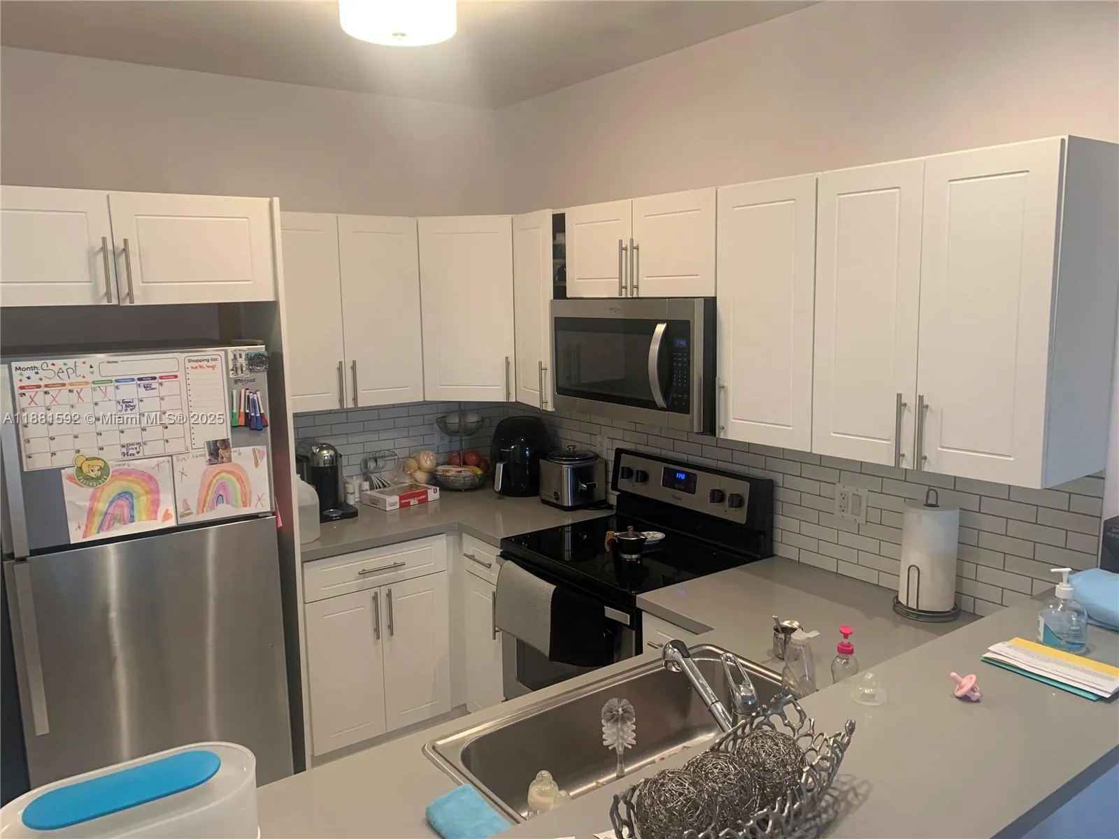 808 E 32nd St, #808