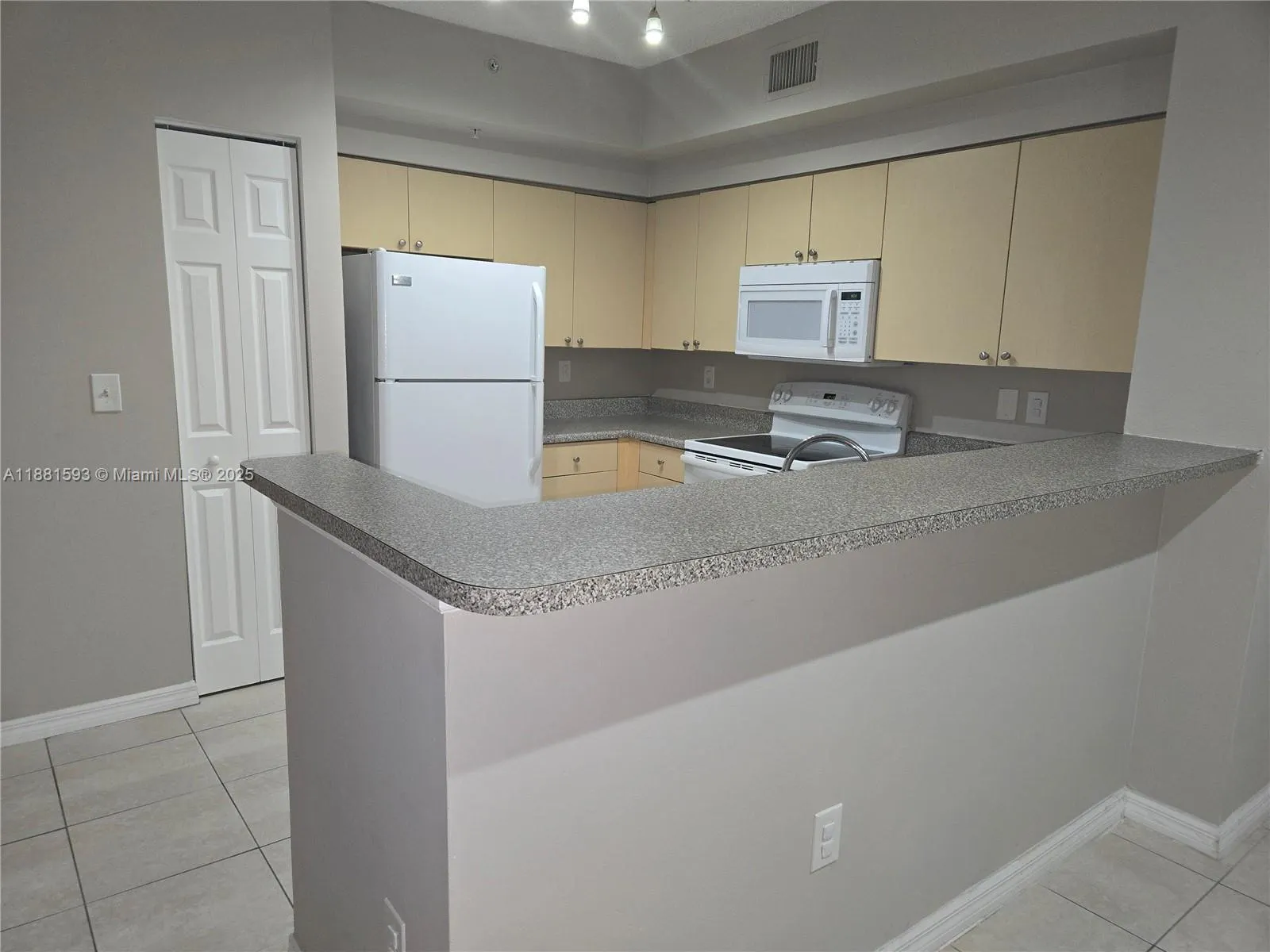 2151 W Preserve Way, #201