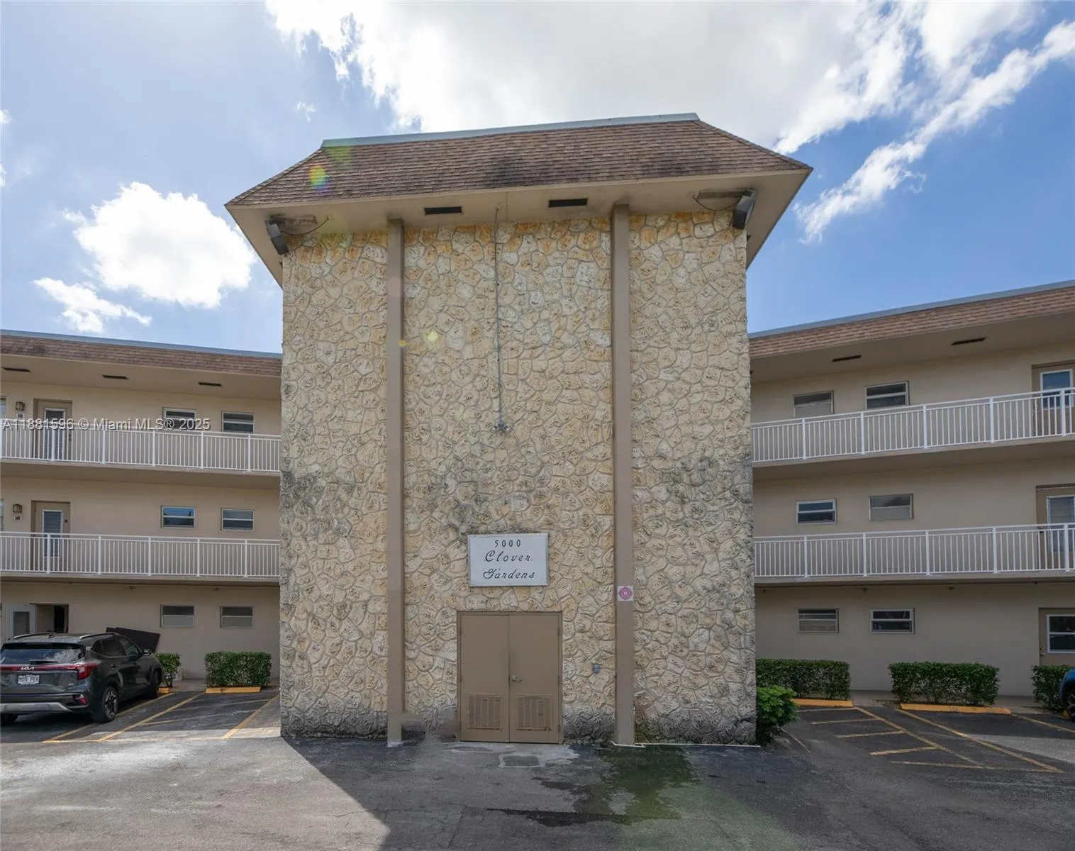 5000 NW 36th St, #509