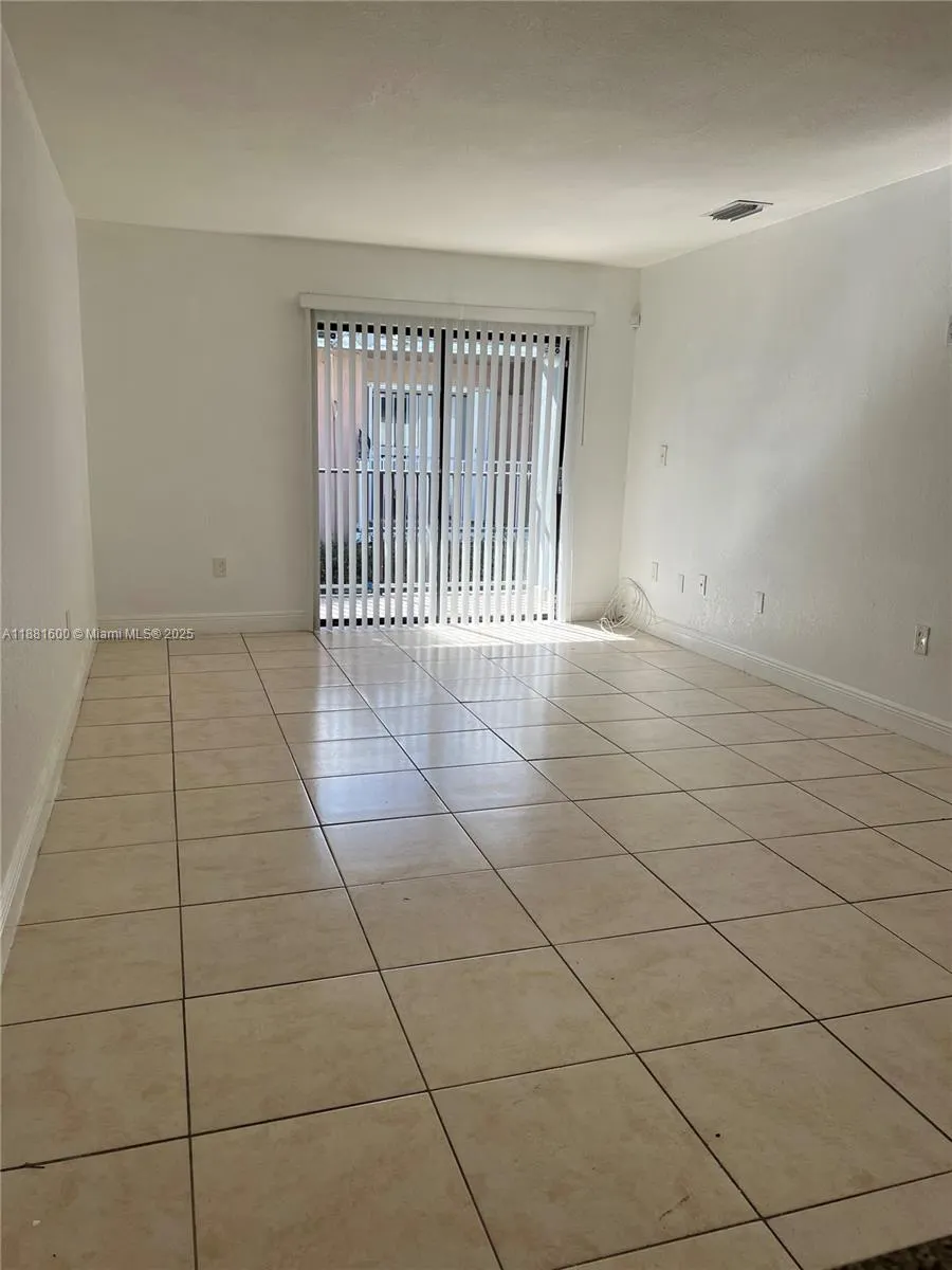 6081 W 24th Ave, #204