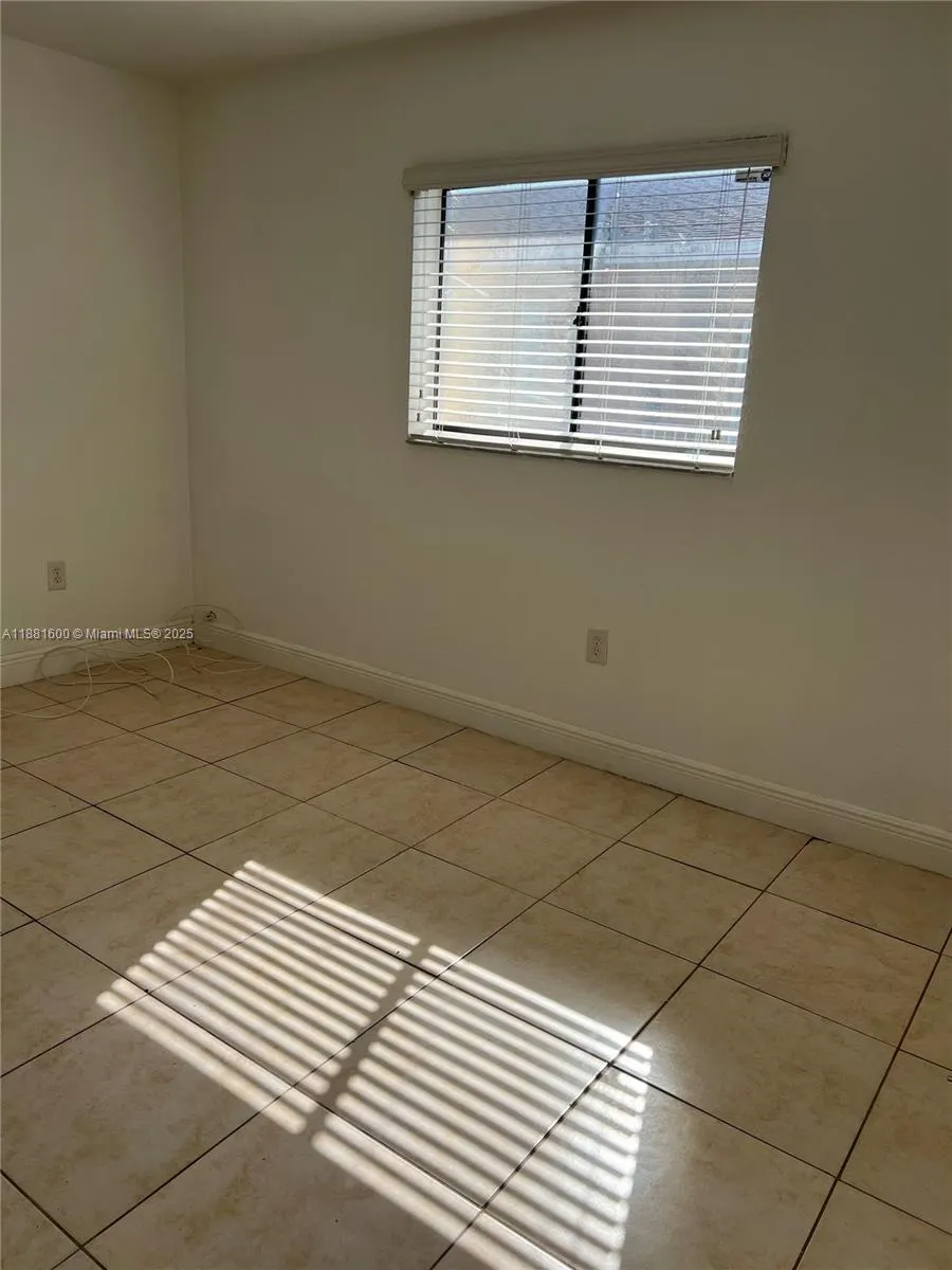 6081 W 24th Ave, #204