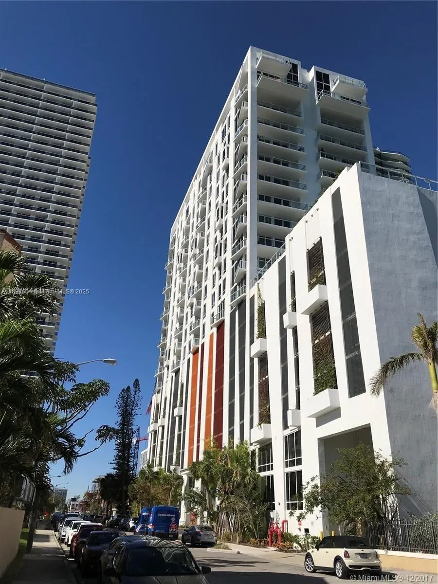 601 NE 27th, #1003