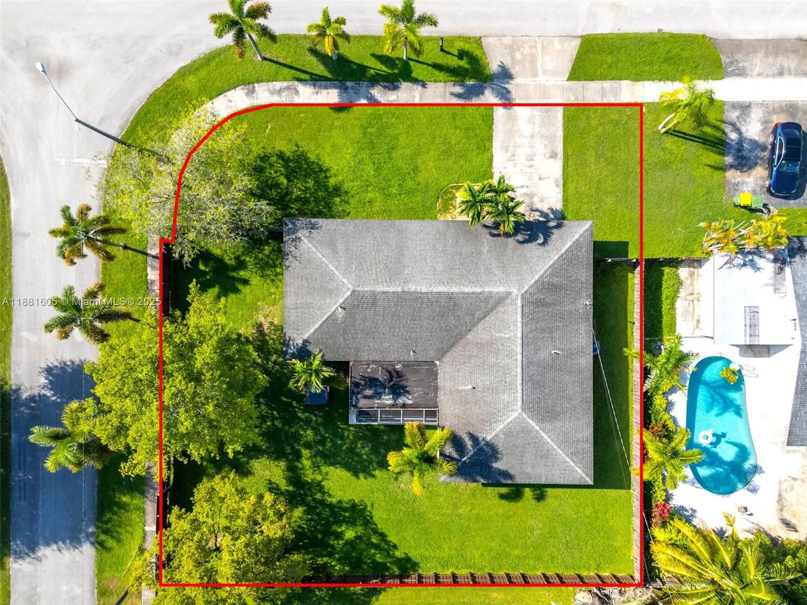 407 NW 18th St