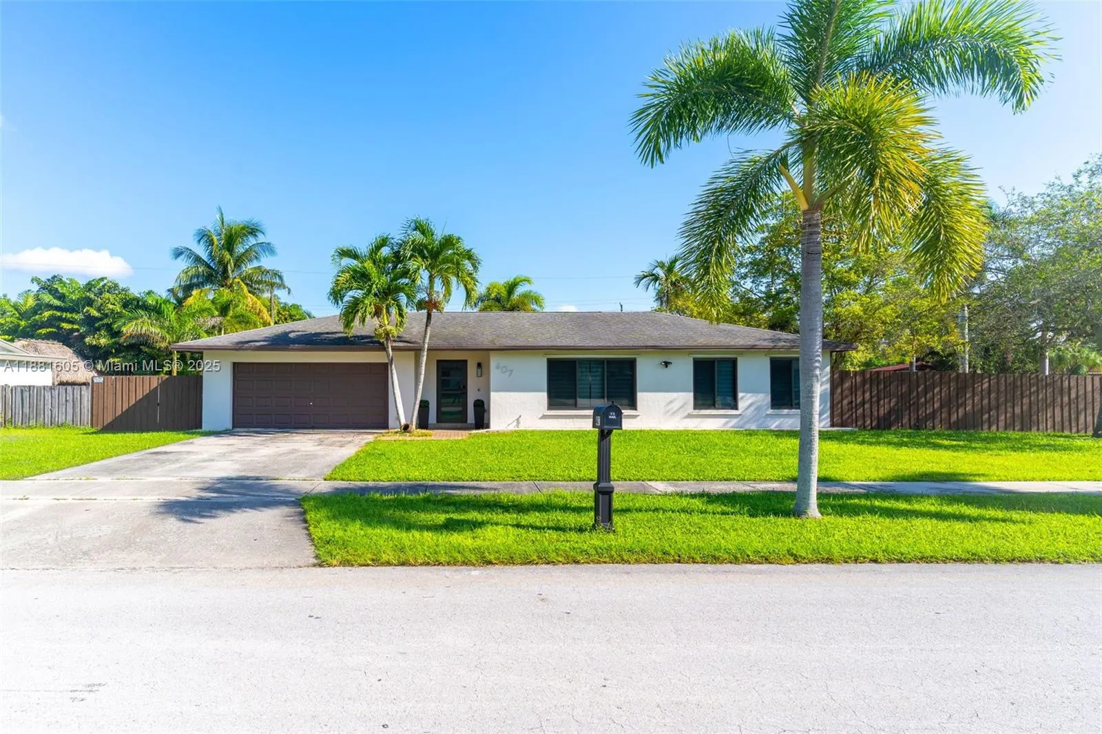 407 NW 18th St