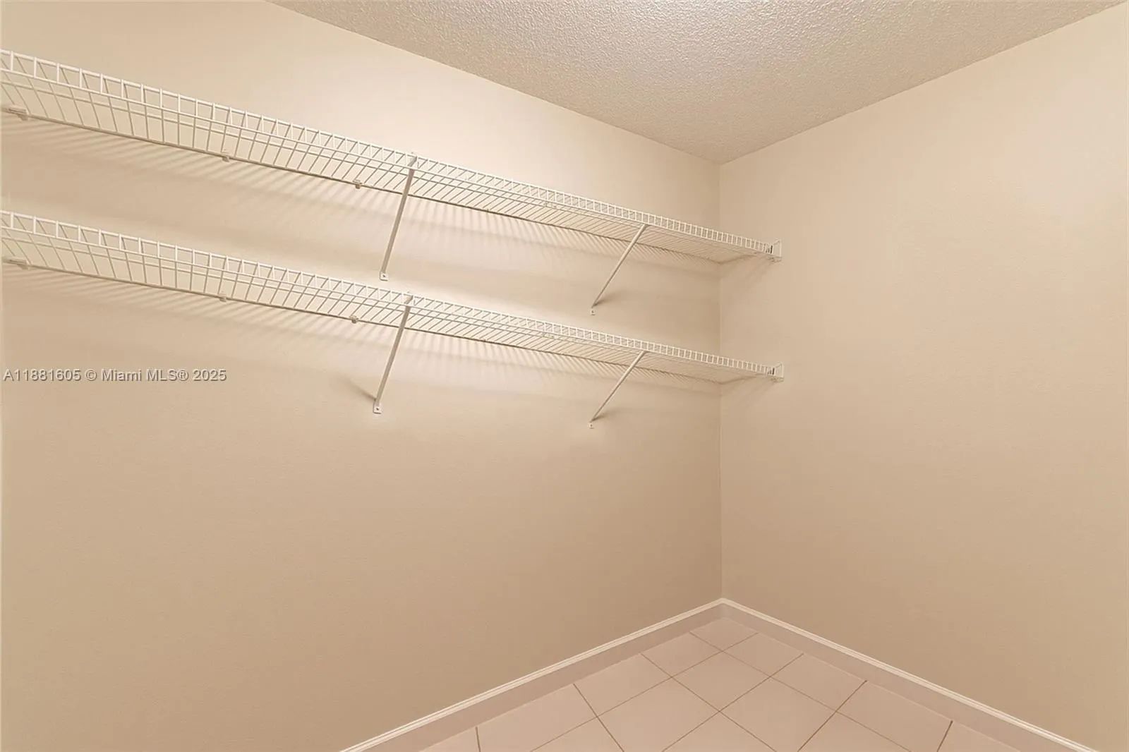 407 NW 18th St
