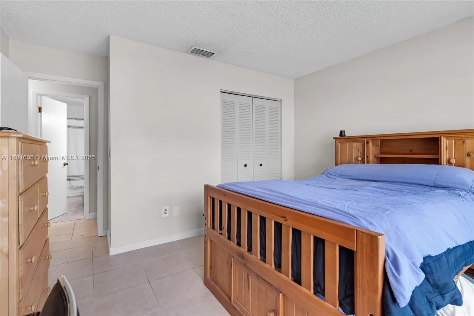 407 NW 18th St