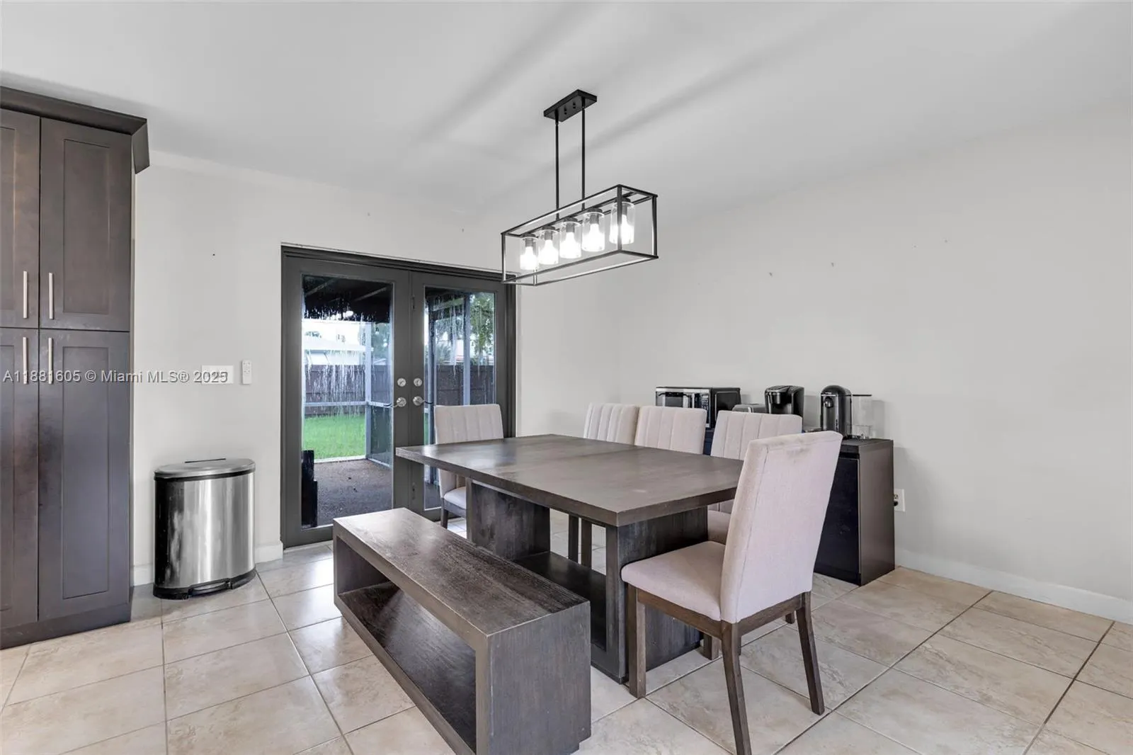 407 NW 18th St