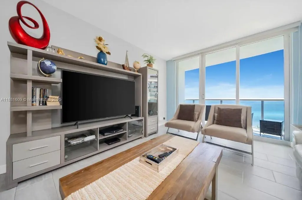 3801 S Ocean Dr, #11N