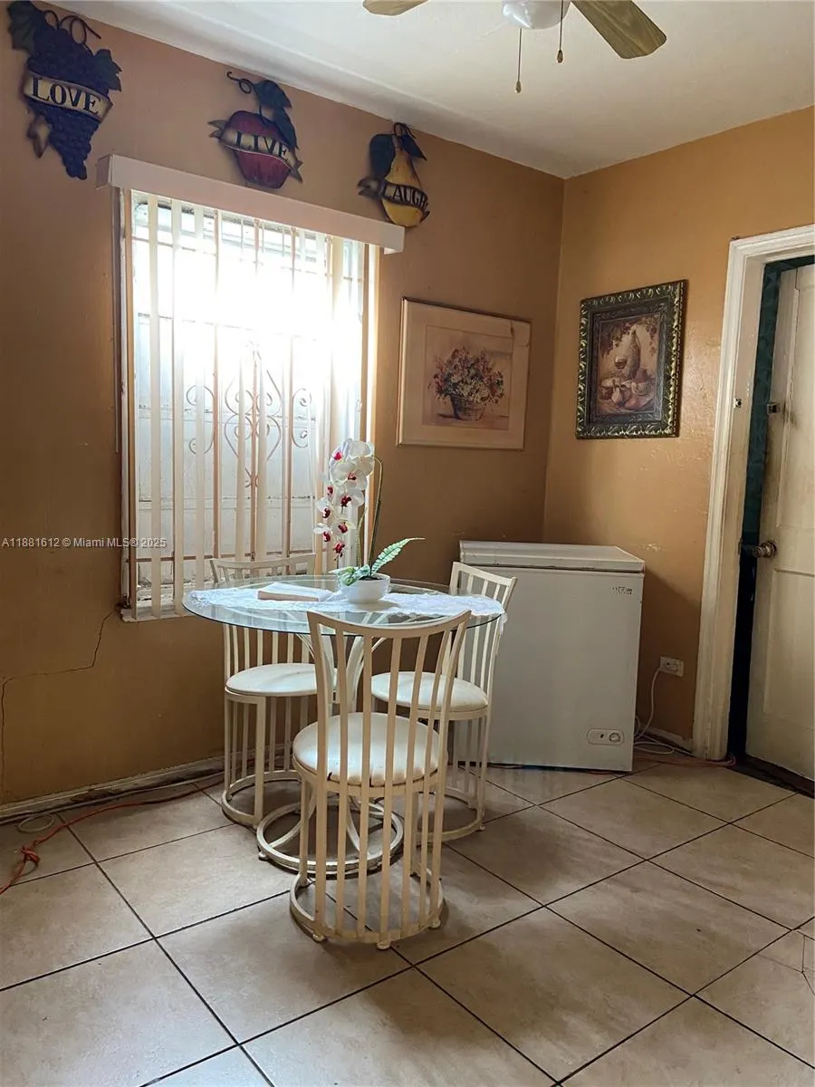1305 Dunad Ave