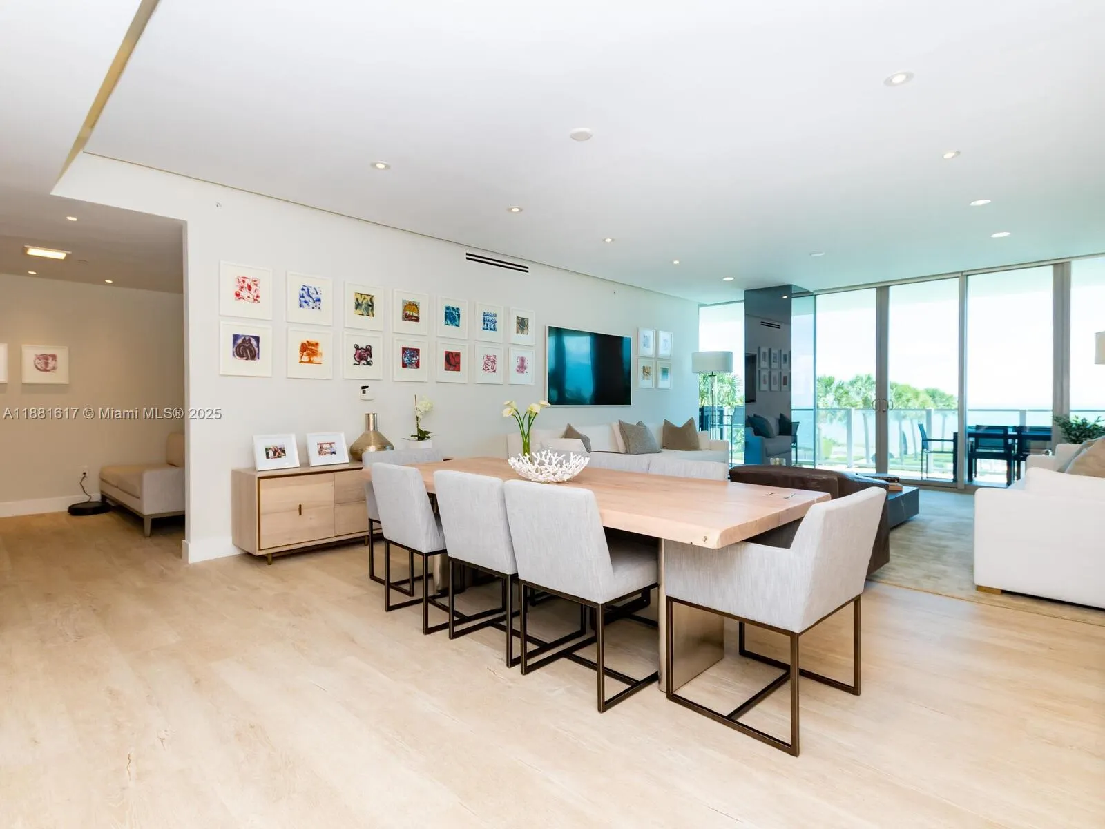 360 Ocean Dr, #304S