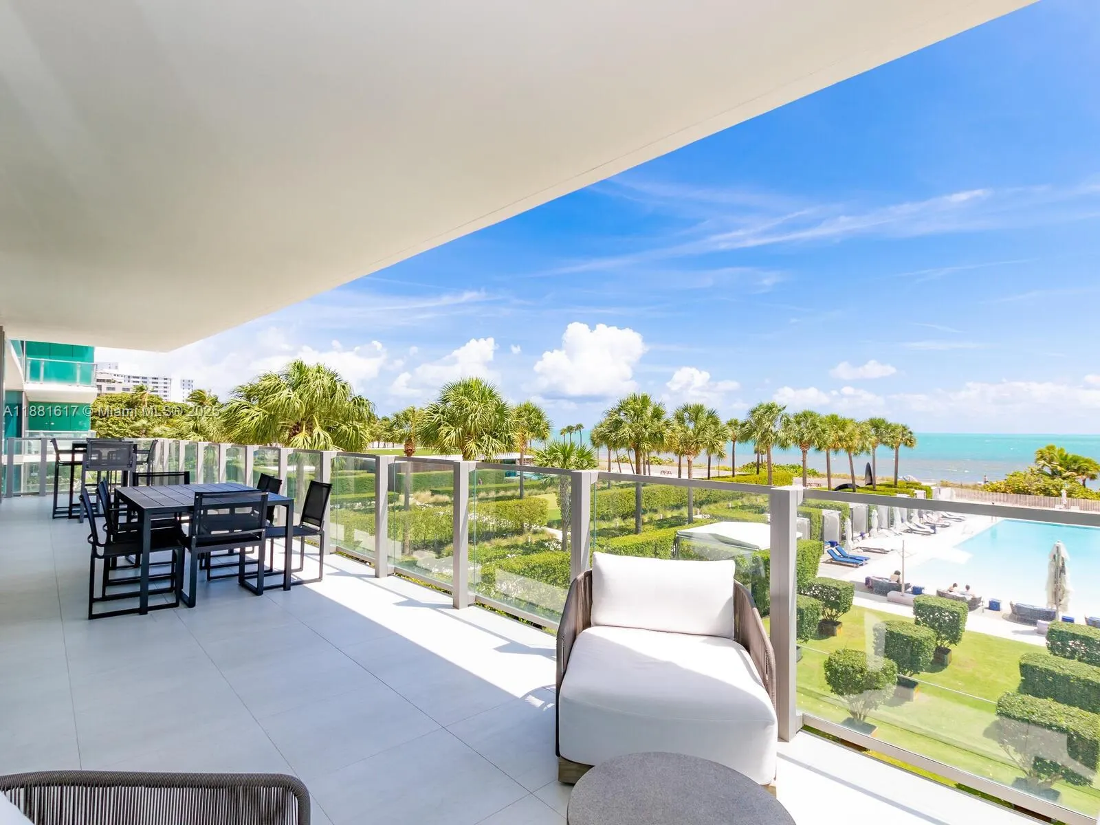 360 Ocean Dr, #304S
