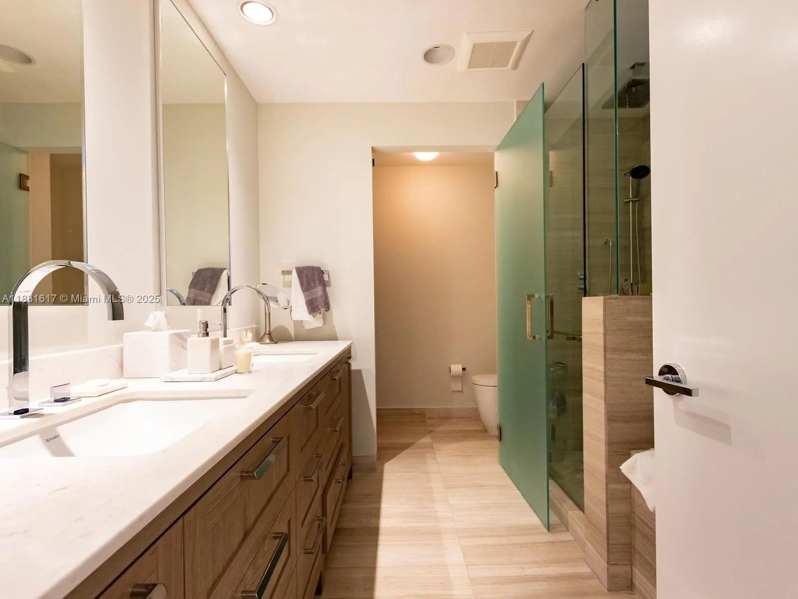 360 Ocean Dr, #304S