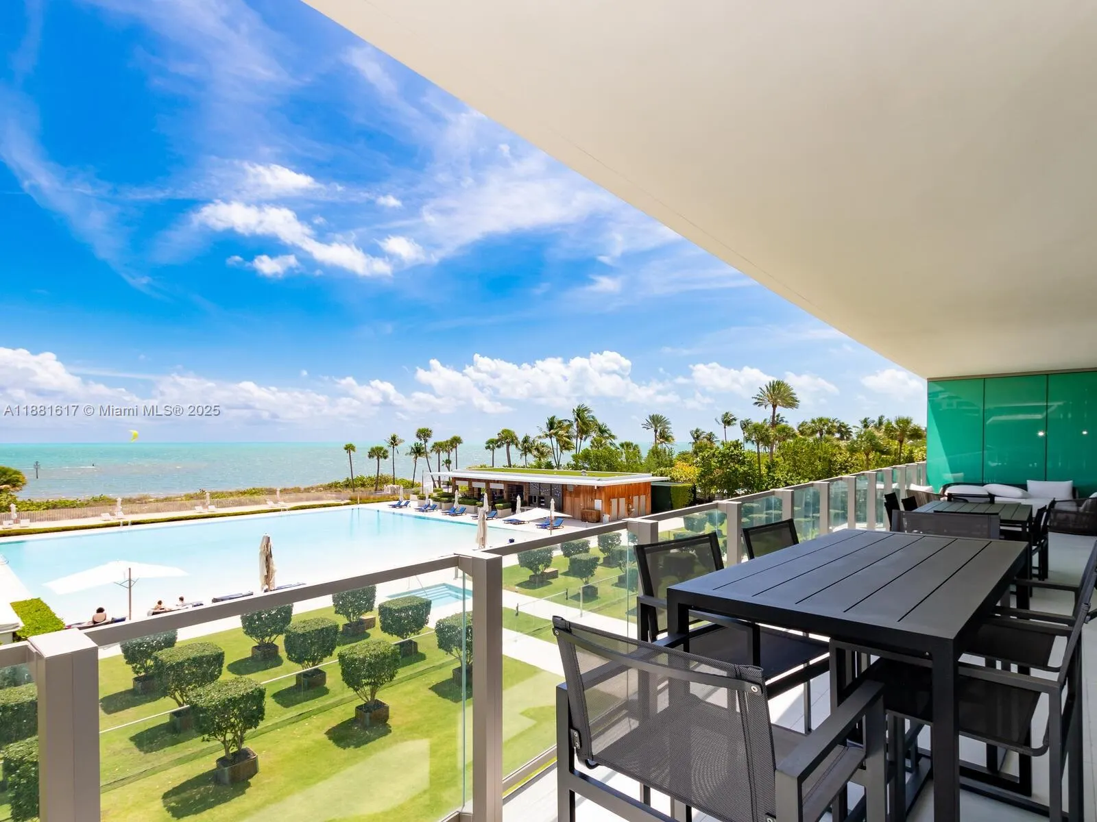 360 Ocean Dr, #304S