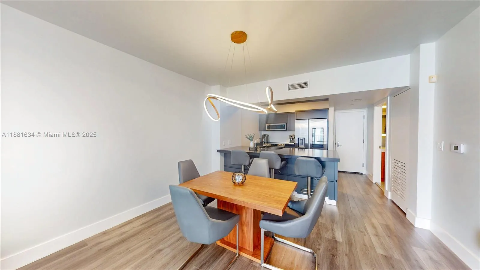 1750 N Bayshore Dr, #2803