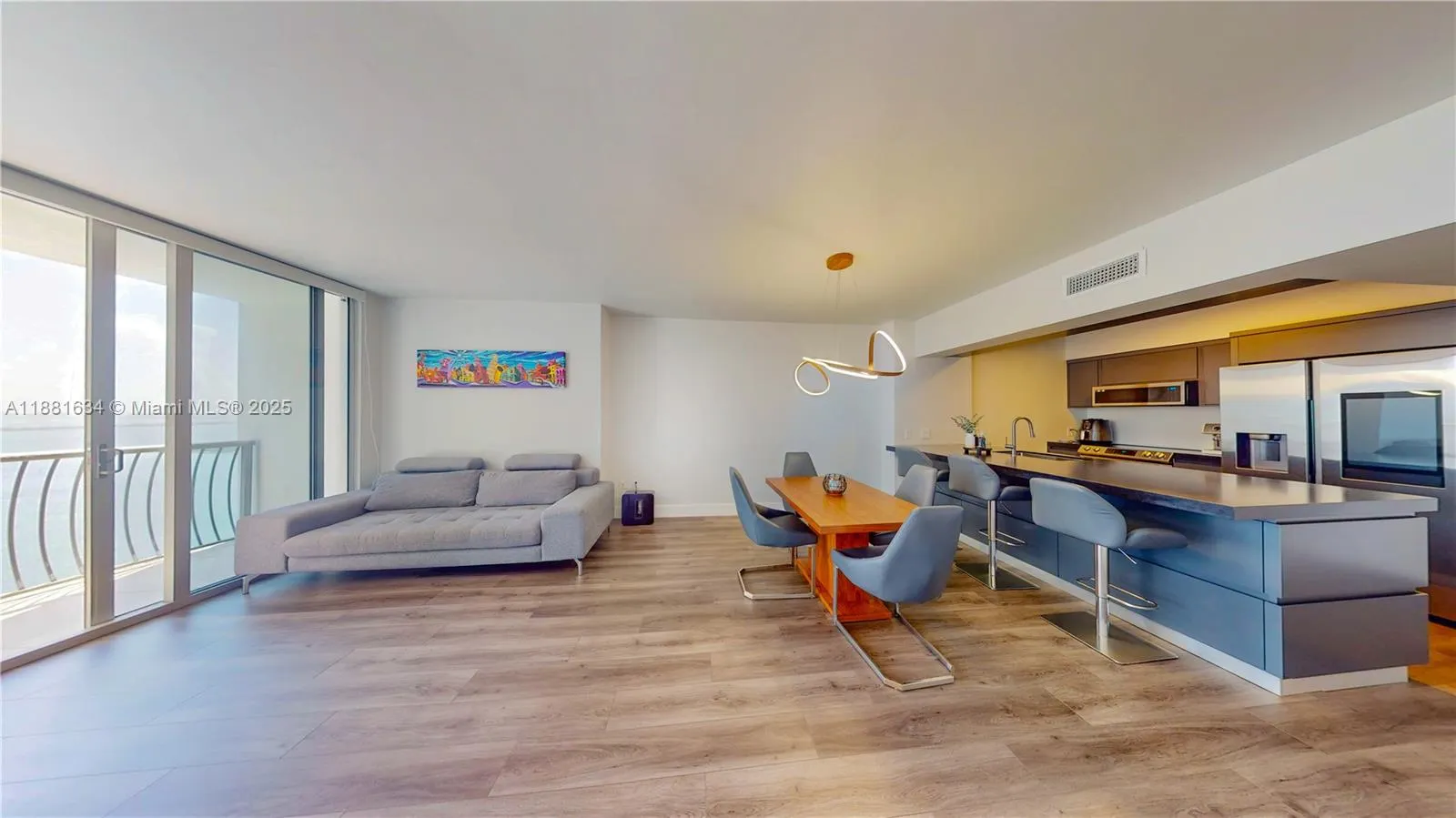 1750 N Bayshore Dr, #2803