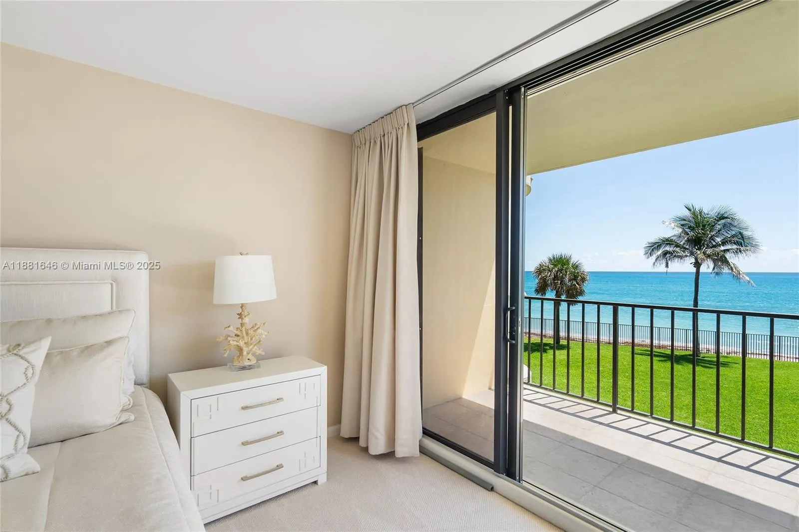 100 Beach Rd, #204