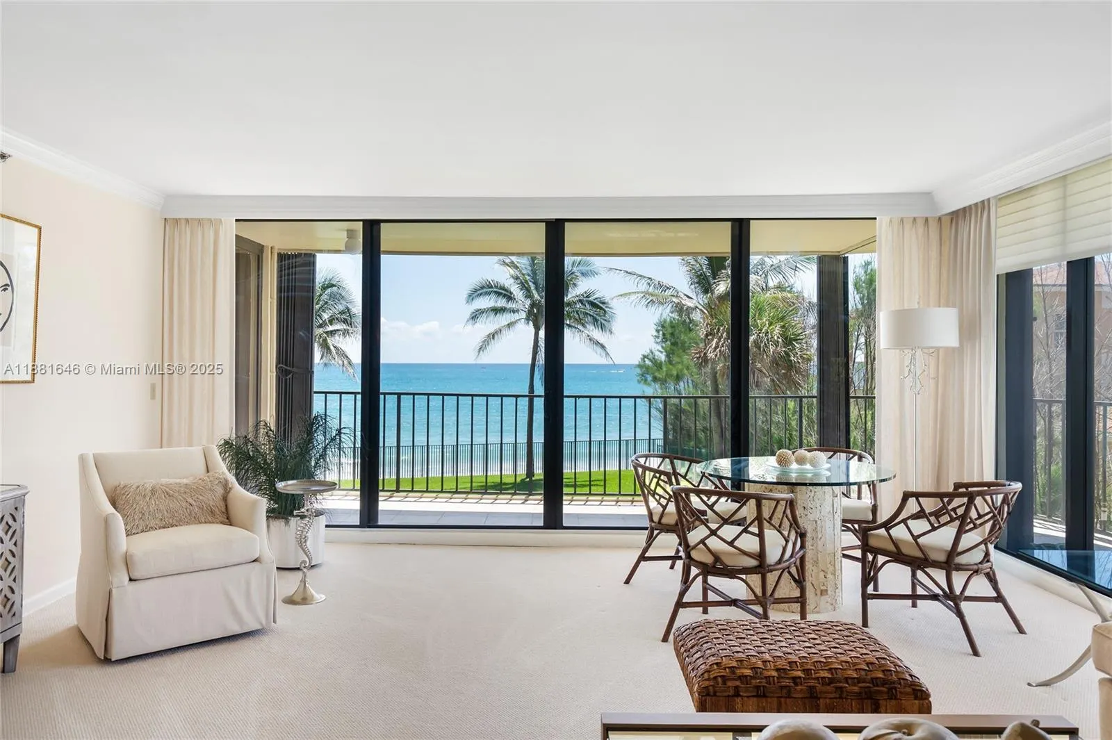 100 Beach Rd, #204