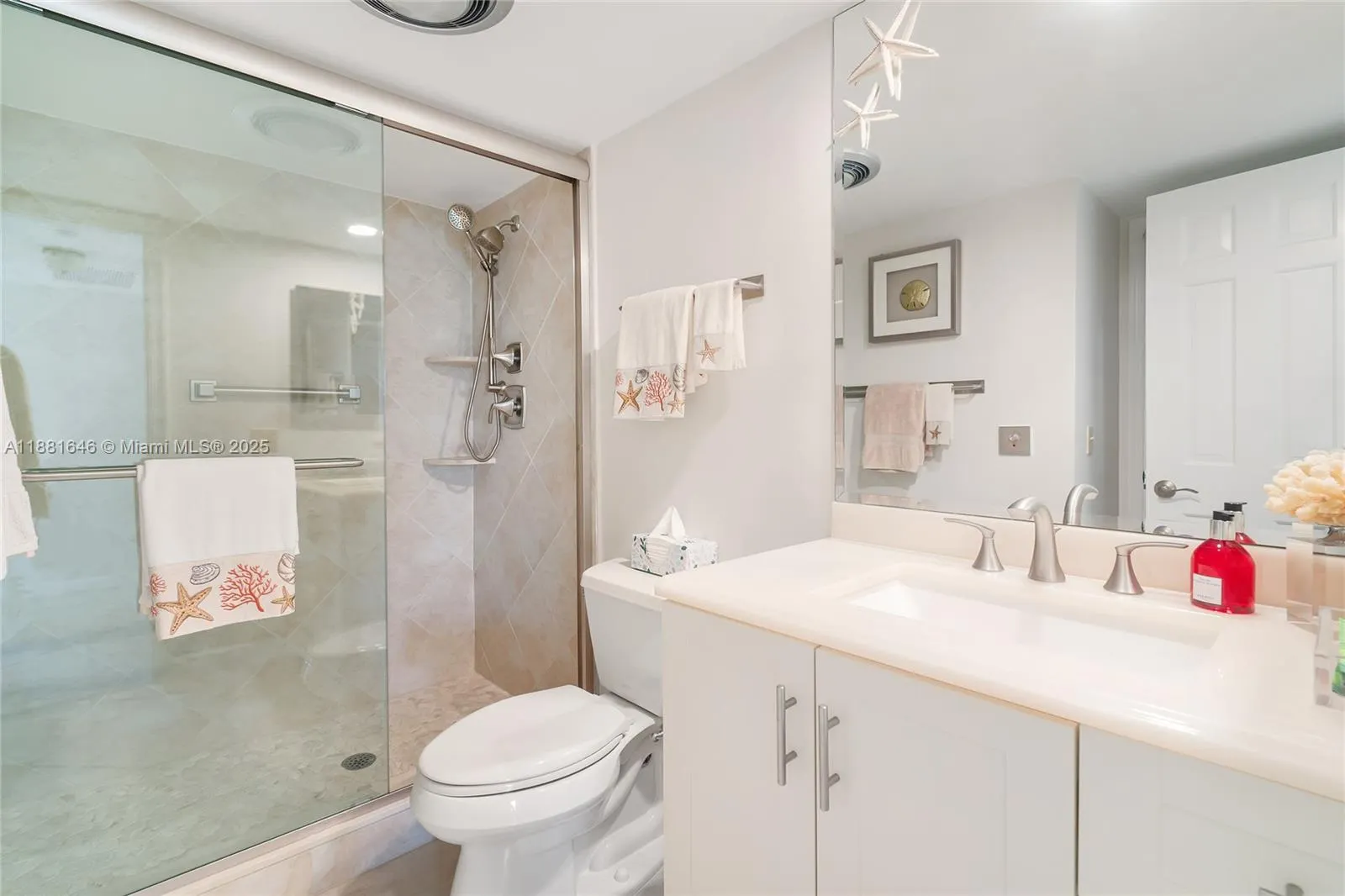100 Beach Rd, #204