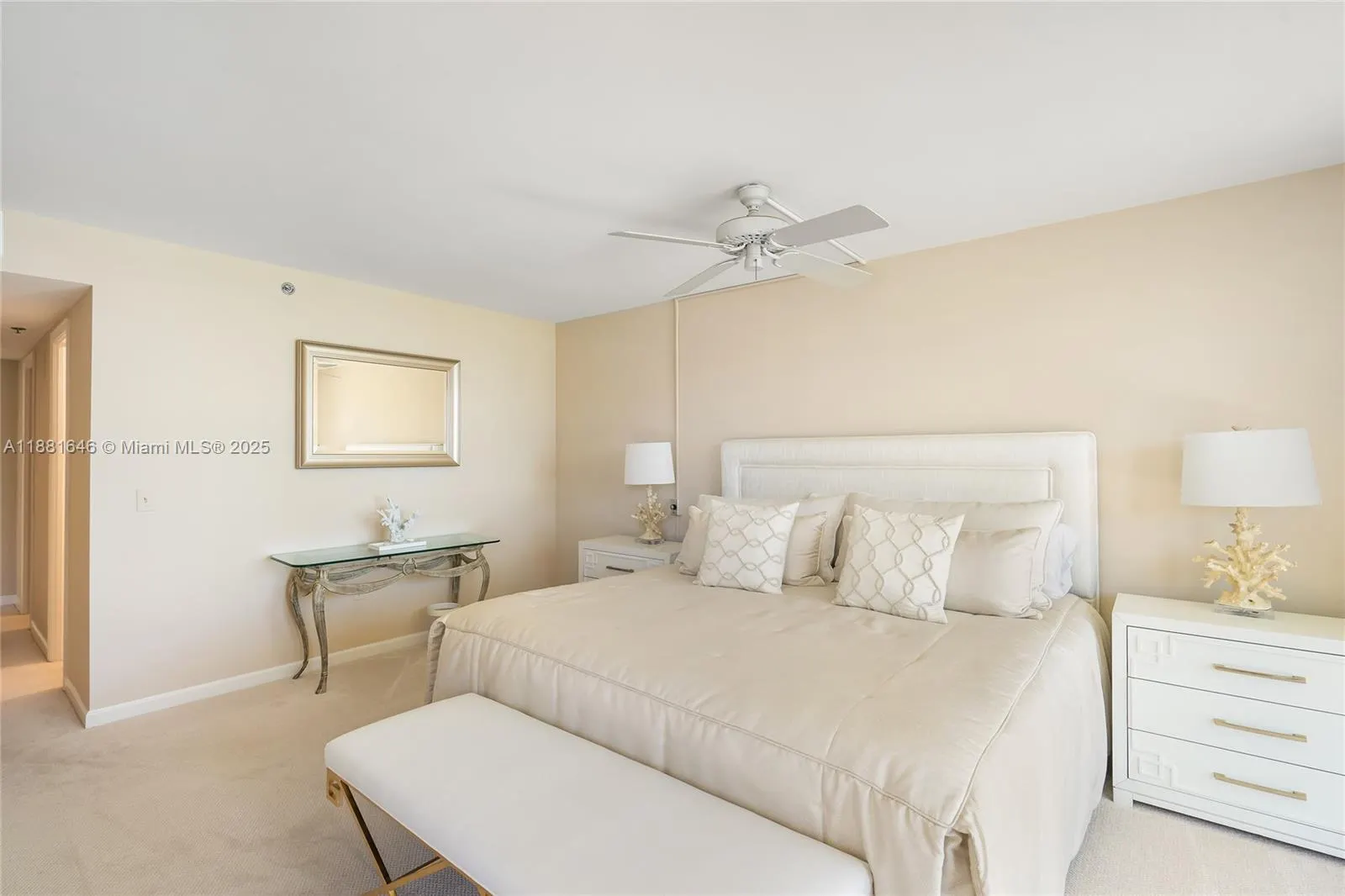 100 Beach Rd, #204