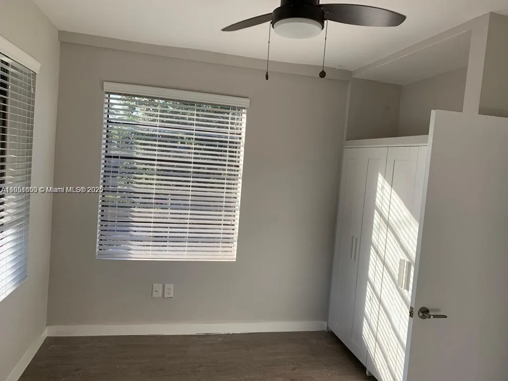 2932 NW 16th Ave, #4A
