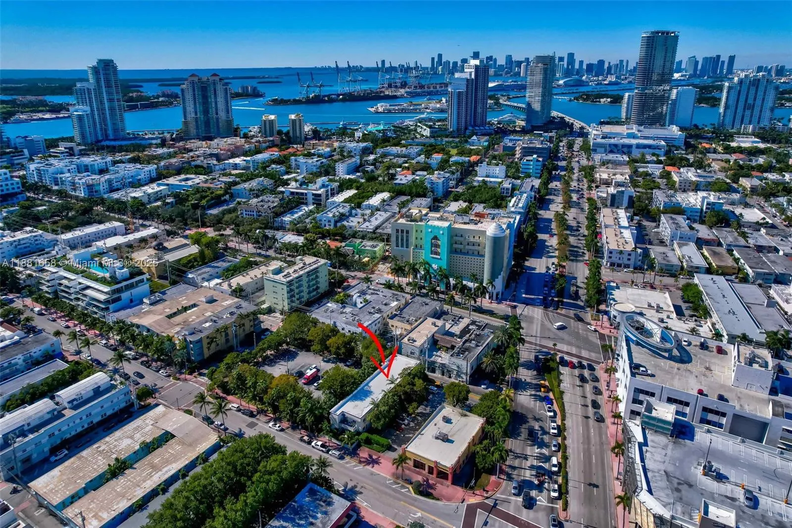 428 Collins Ave, #2