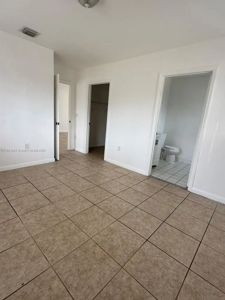 2155 NW 64th St