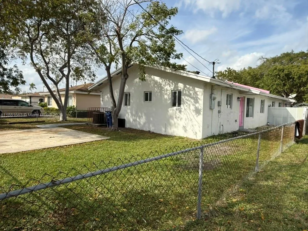 2155 NW 64th St