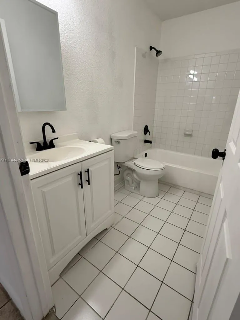 2155 NW 64th St