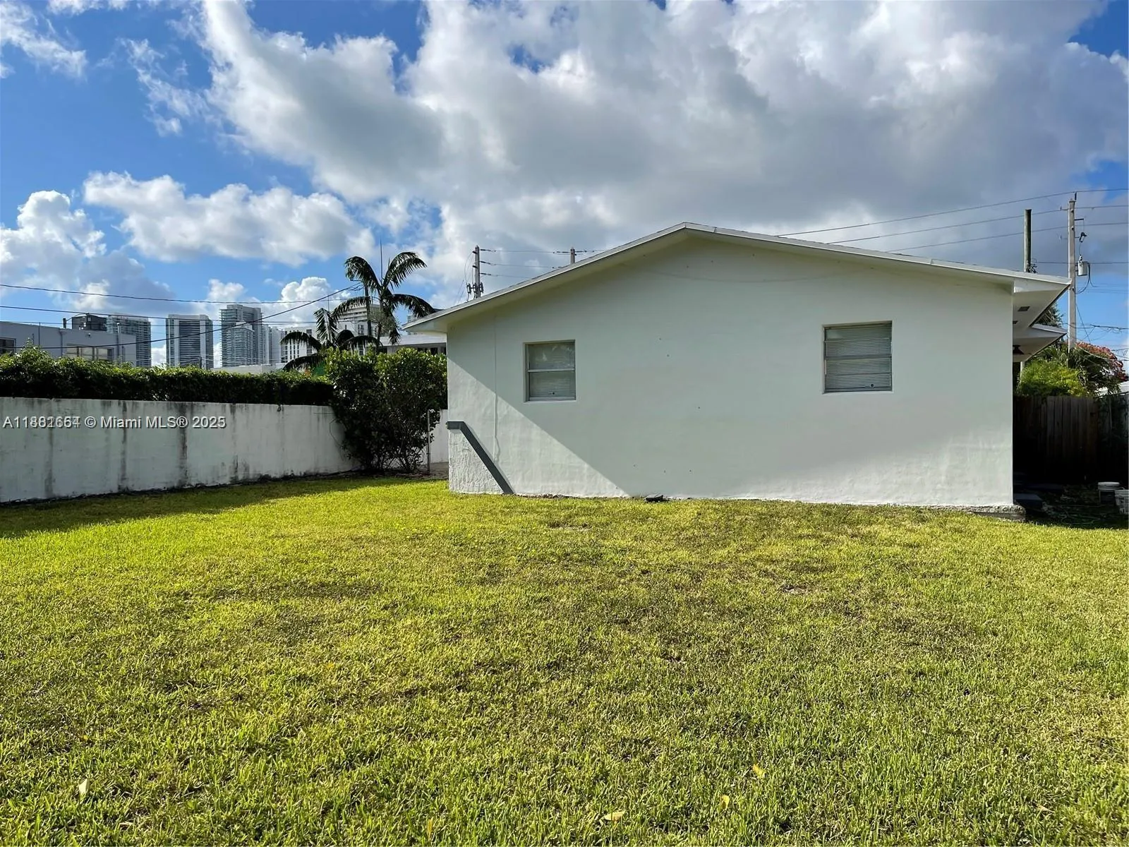 27 NW 41st St, #27