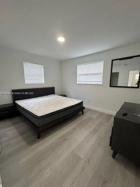 27 NW 41st St, #27