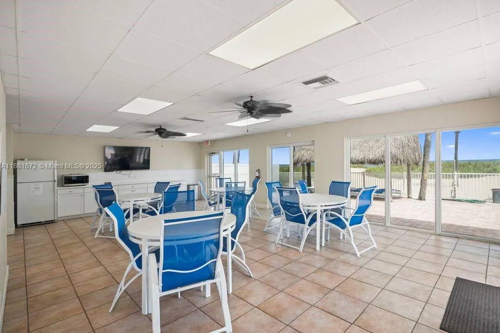 4540 N Ocean Dr, #104