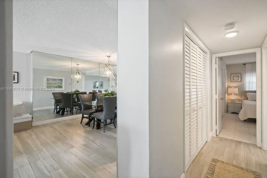 4540 N Ocean Dr, #104