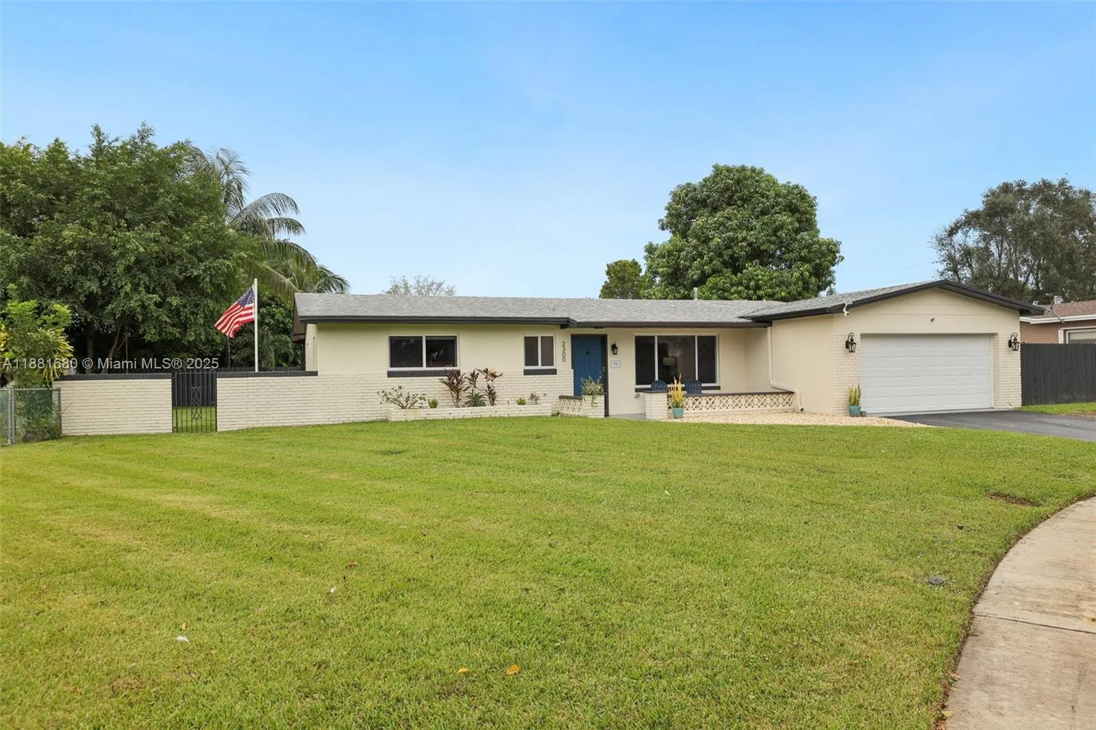 2300 NW 114th Ave