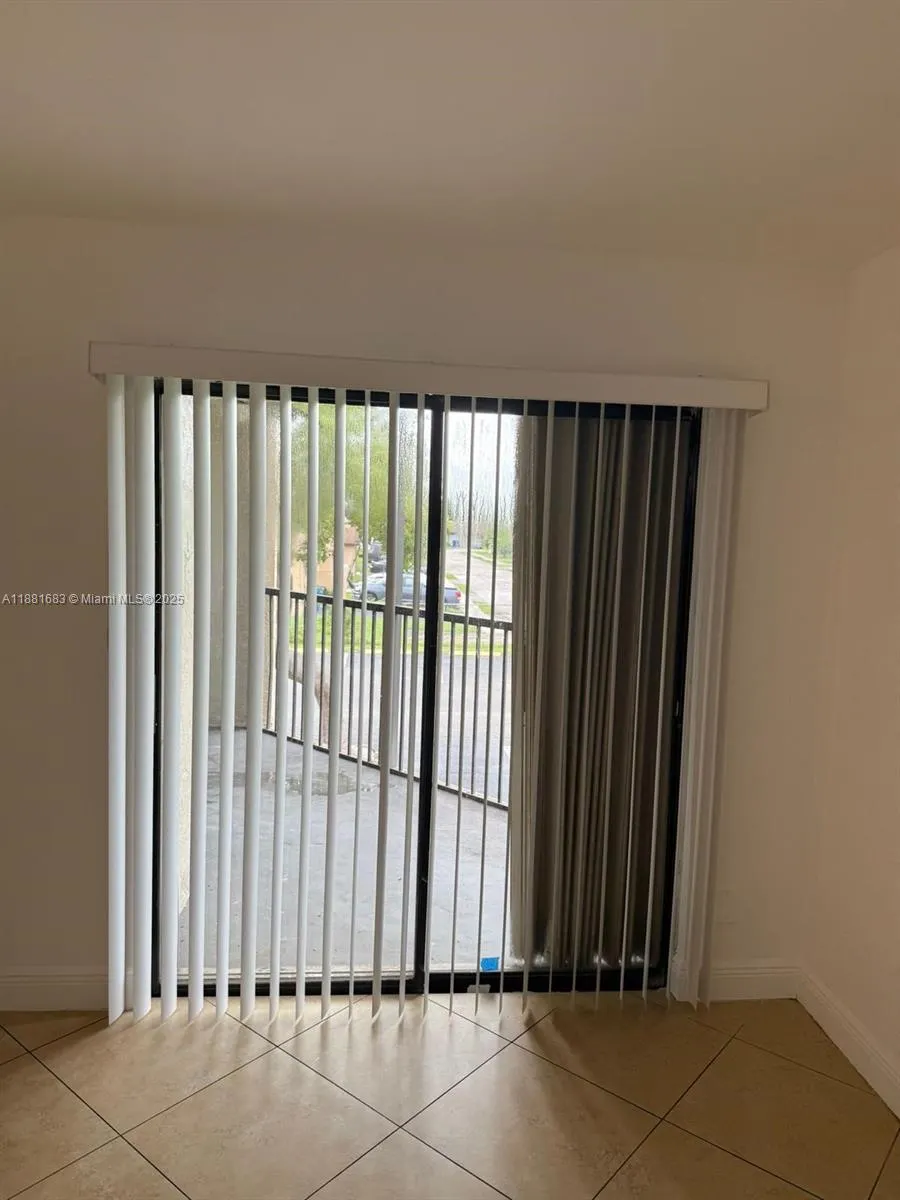 3399 Foxcroft Rd, #202