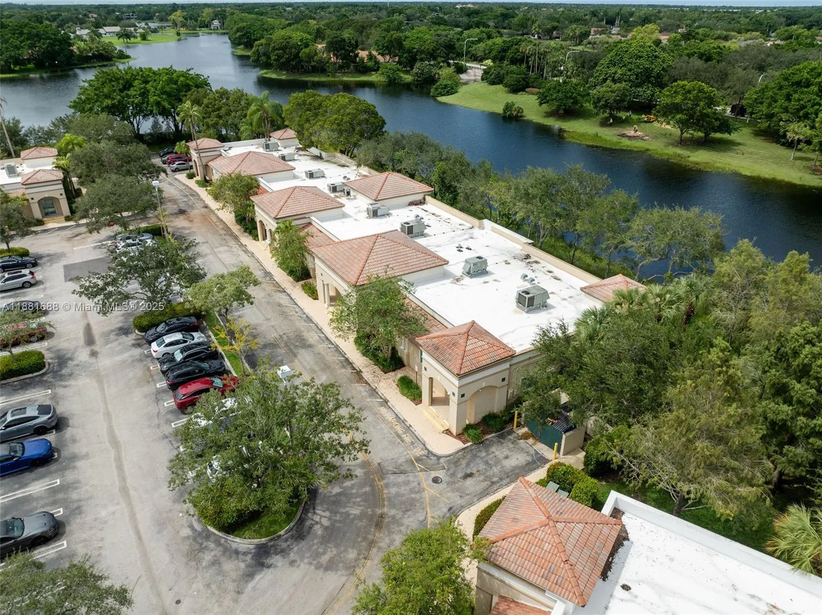 2665 Executive Park Dr