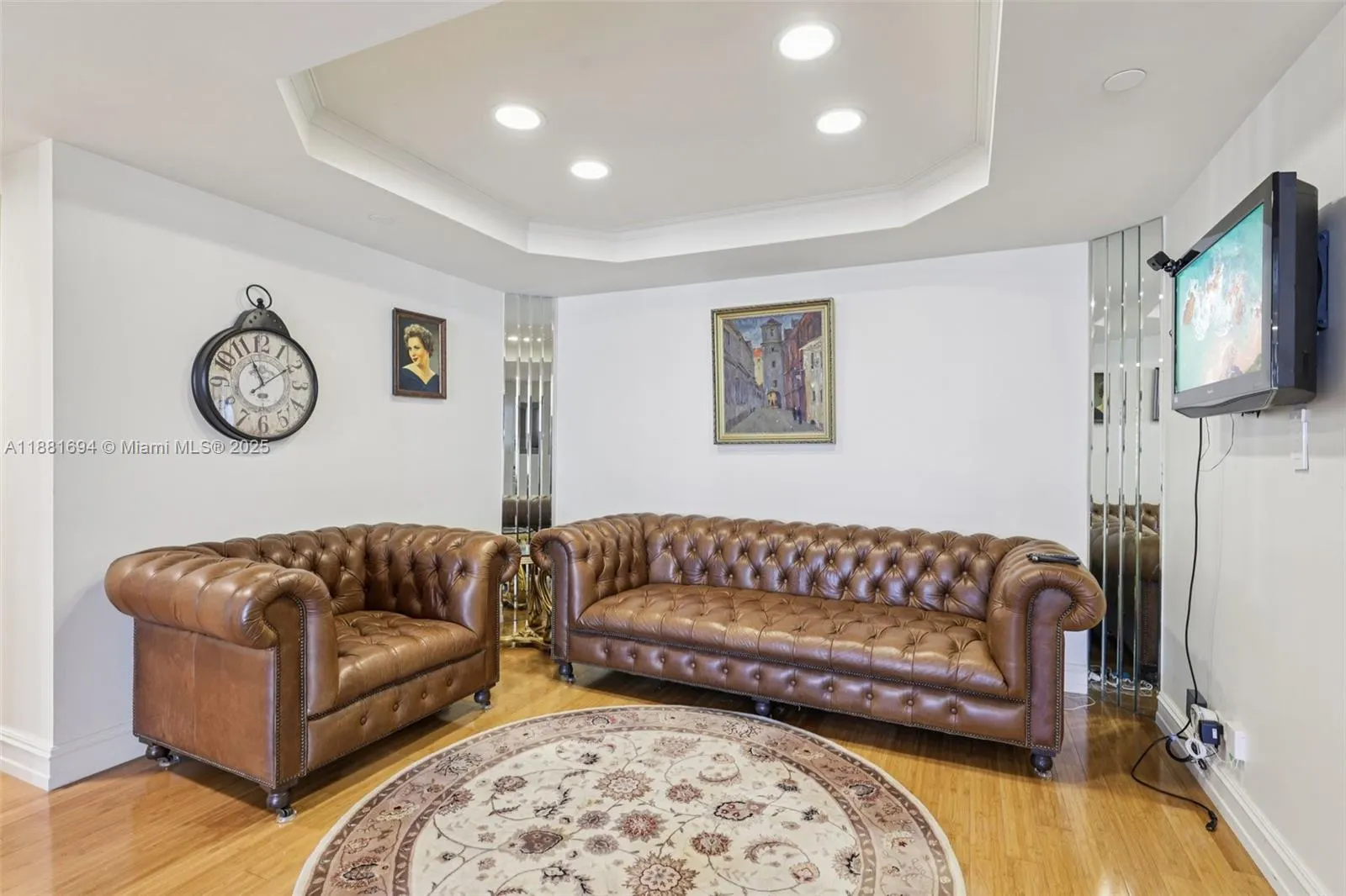 20191 E Country Club Dr, #1102