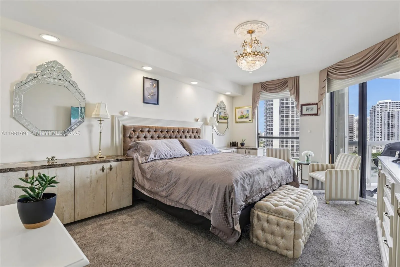 20191 E Country Club Dr, #1102