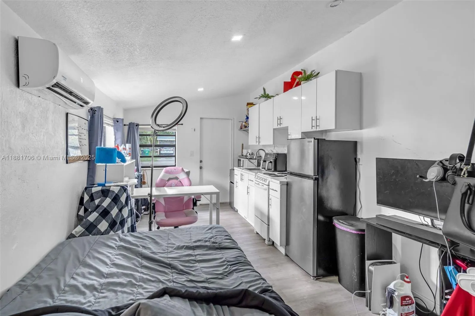3380 NW 8th Pl