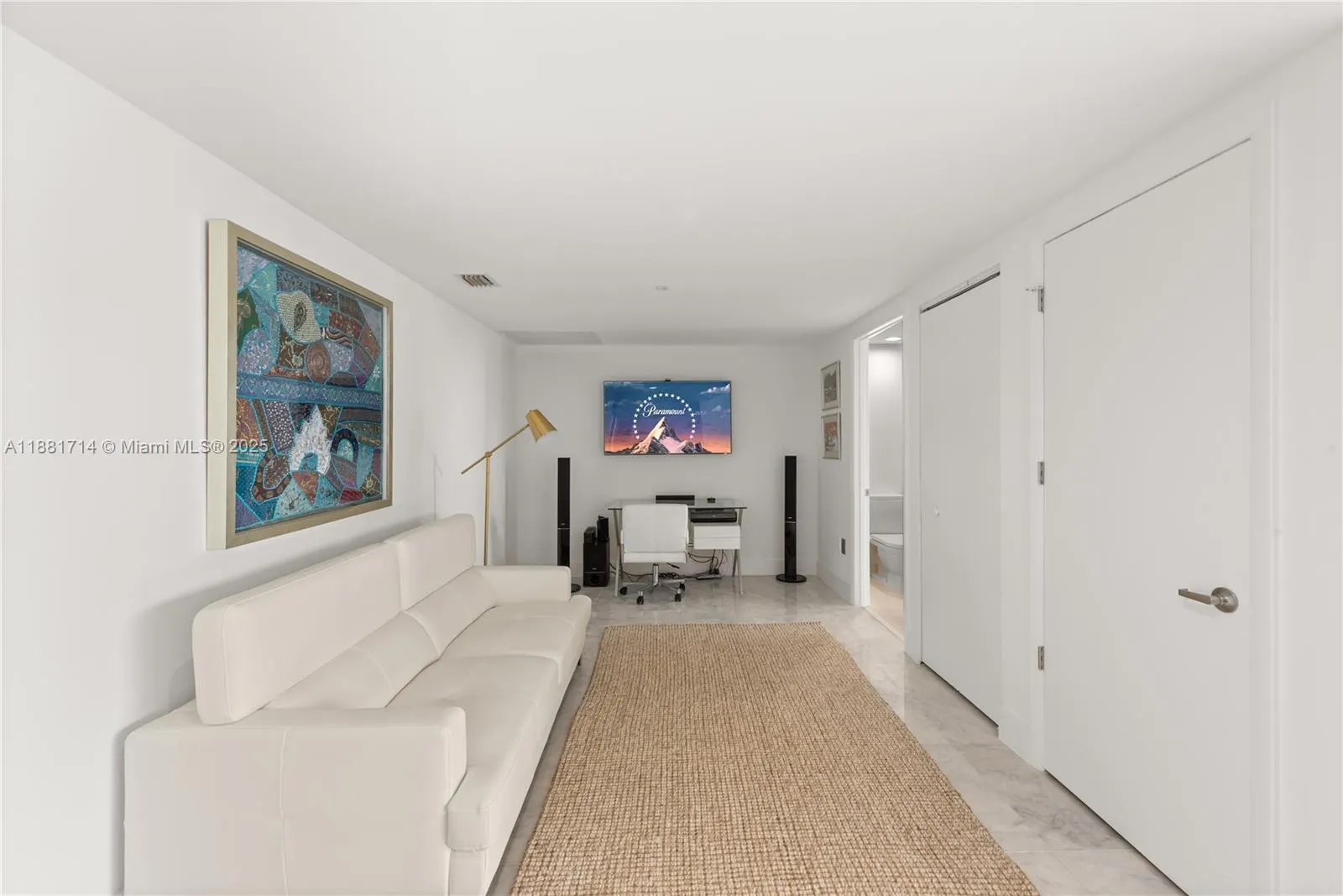 495 Brickell Ave, #5003