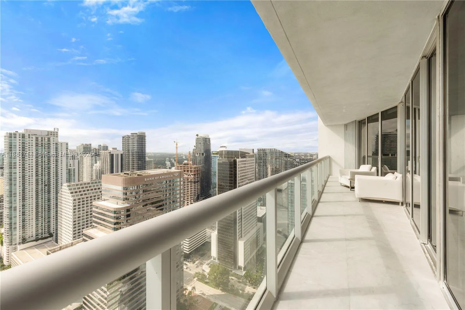 495 Brickell Ave, #5003