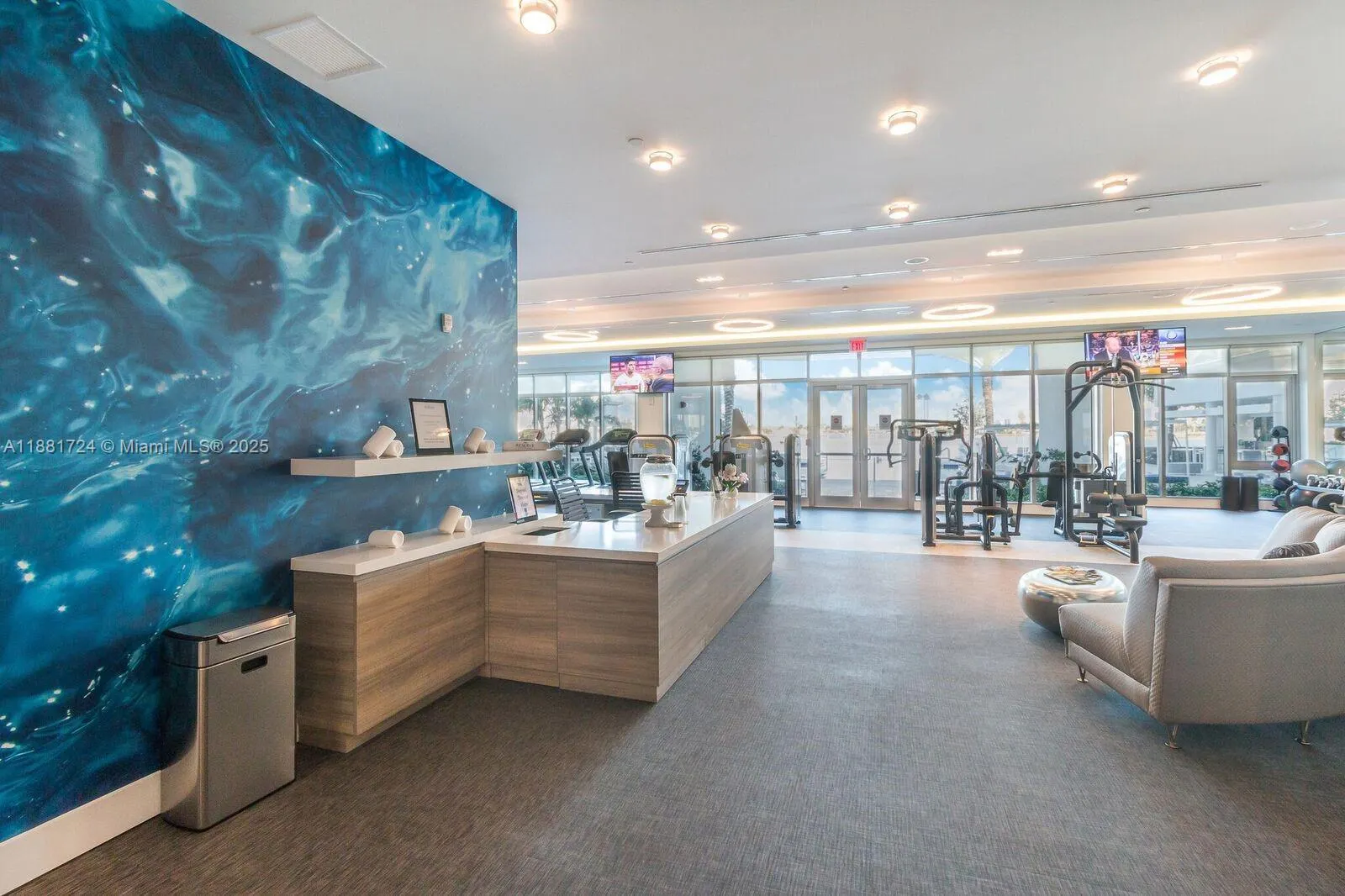 17111 Biscayne Blvd, #2202