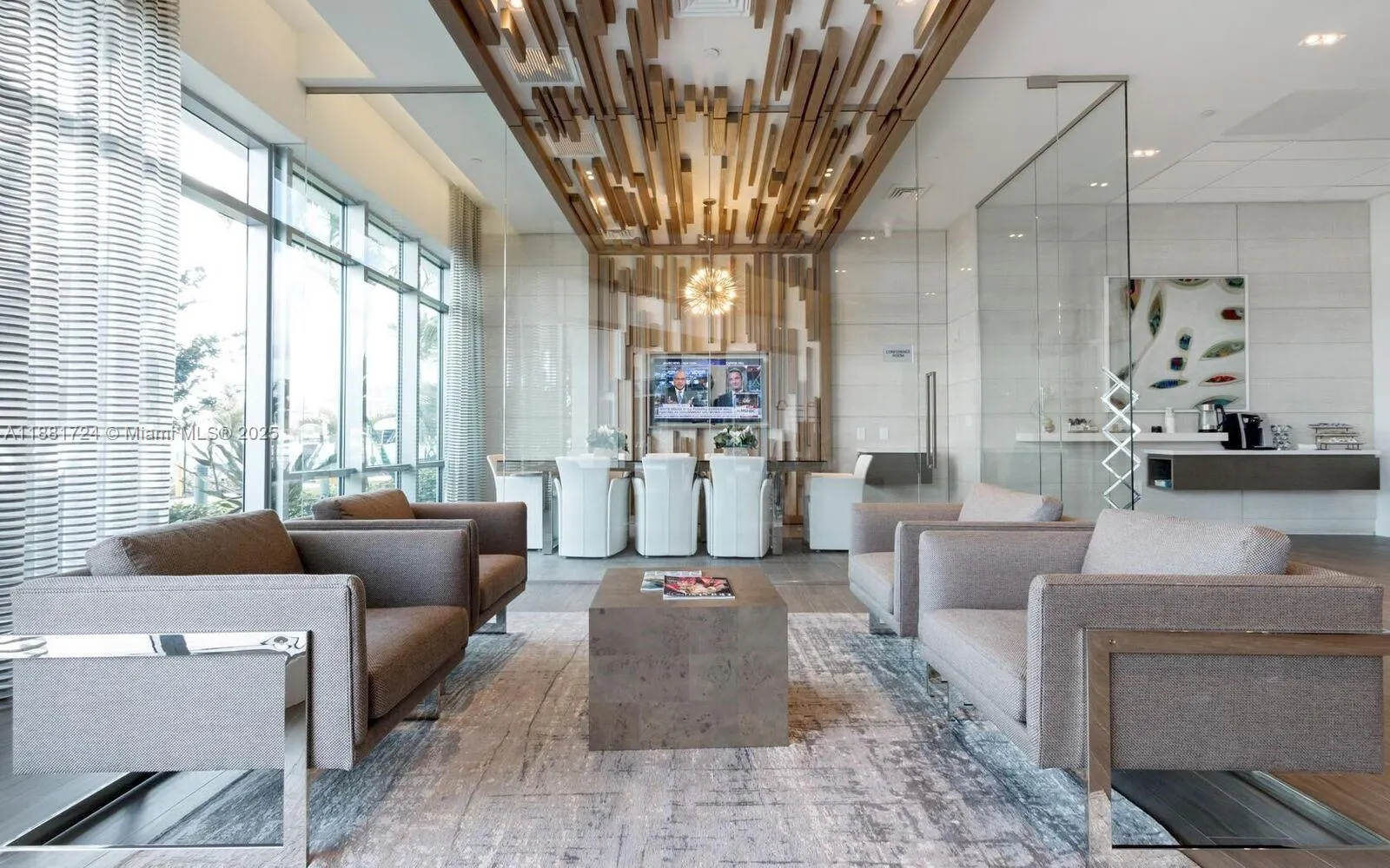 17111 Biscayne Blvd, #2202