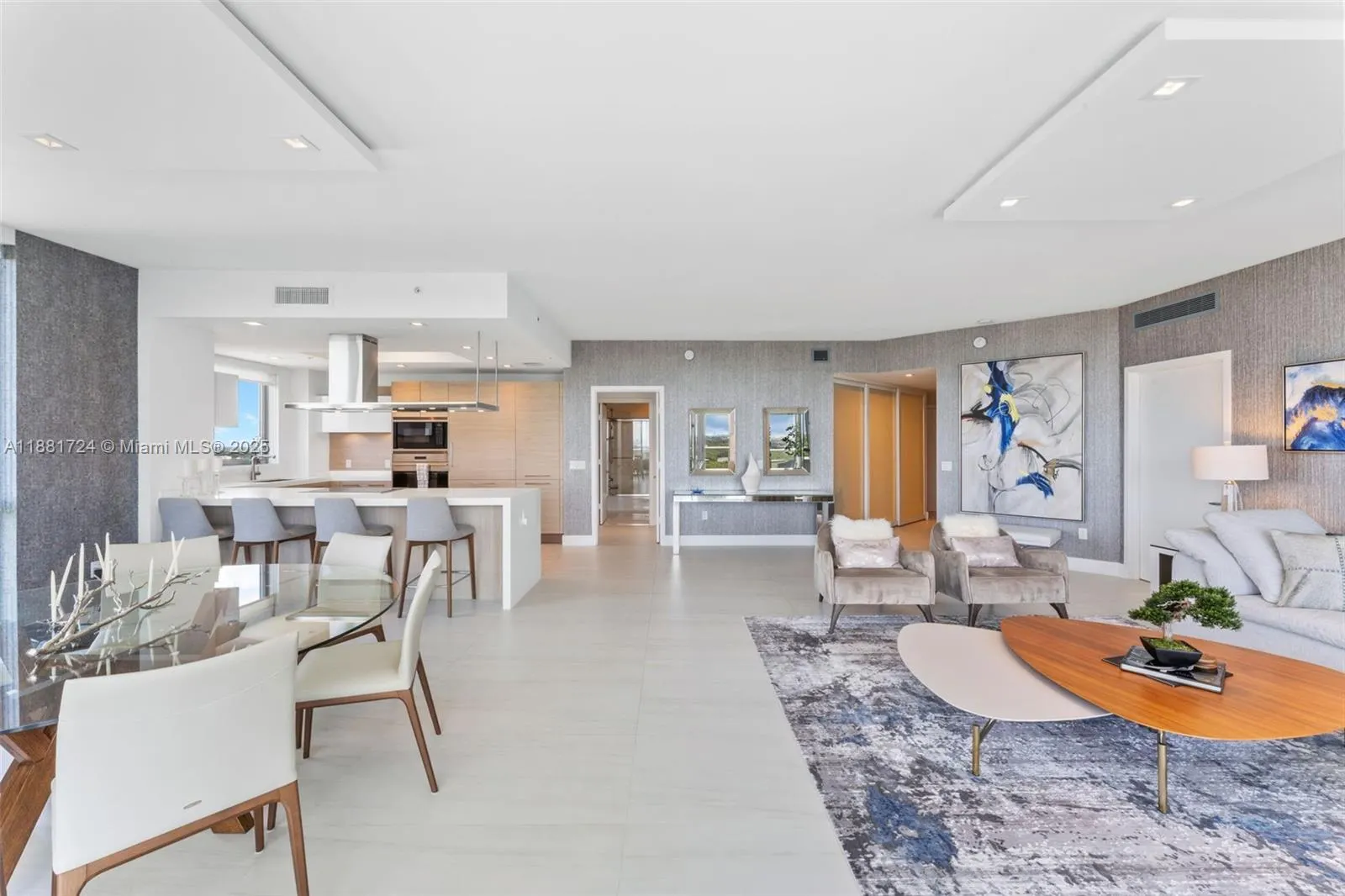 17111 Biscayne Blvd, #2202