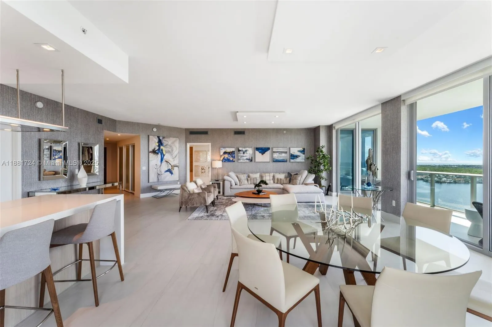 17111 Biscayne Blvd, #2202