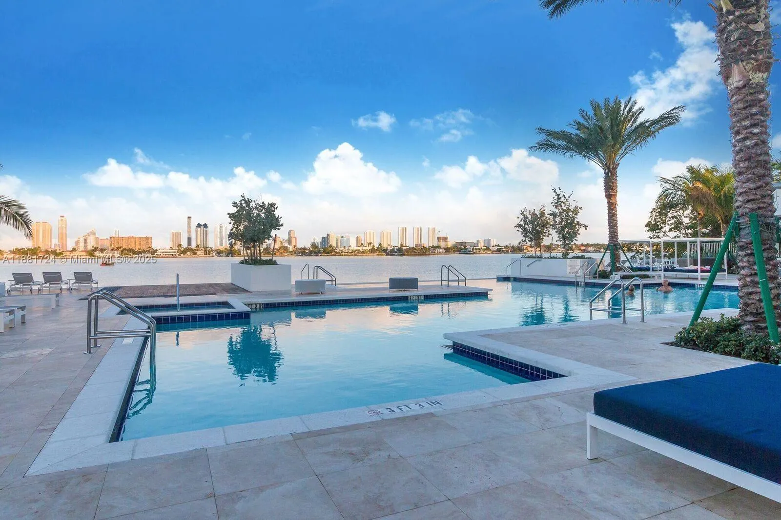 17111 Biscayne Blvd, #2202