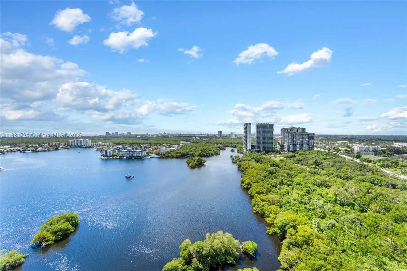 17111 Biscayne Blvd, #2202