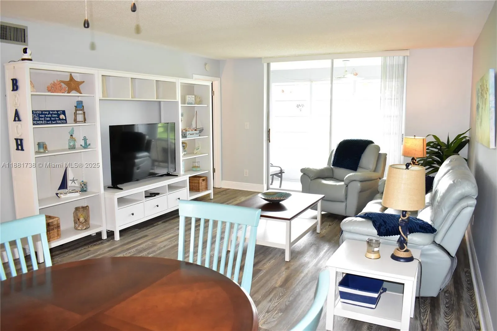 9320 Sunrise Lakes Blvd, #108